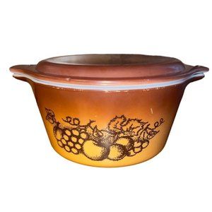 Vintage Pyrex Old Orchard 473 1qt Brown Fruit Casserole Serving Dish with Lid